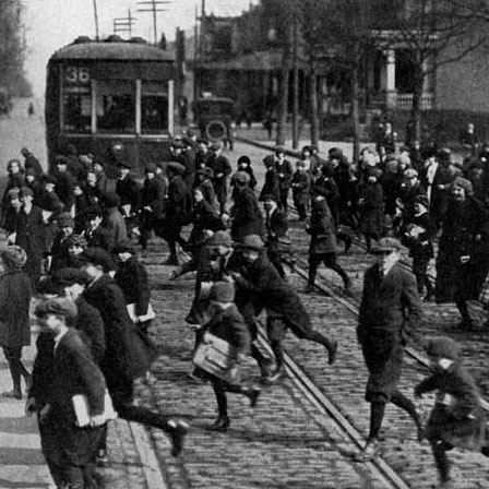 philadelphia_jaywalking_sq